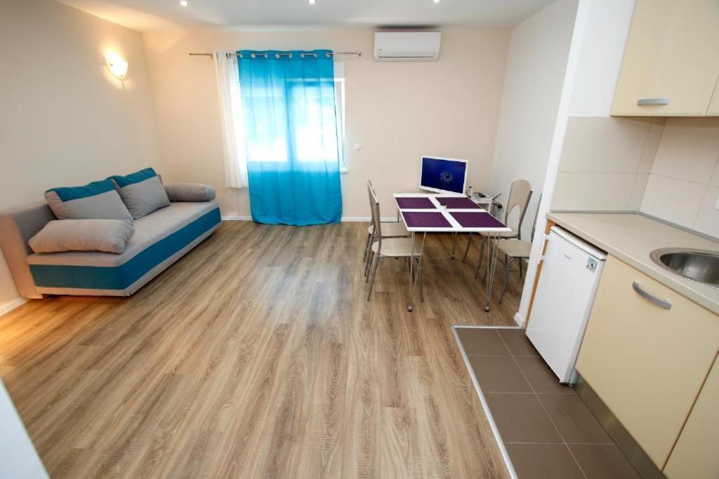 Apartmani Sea Star ماكارسكا المظهر الخارجي الصورة
